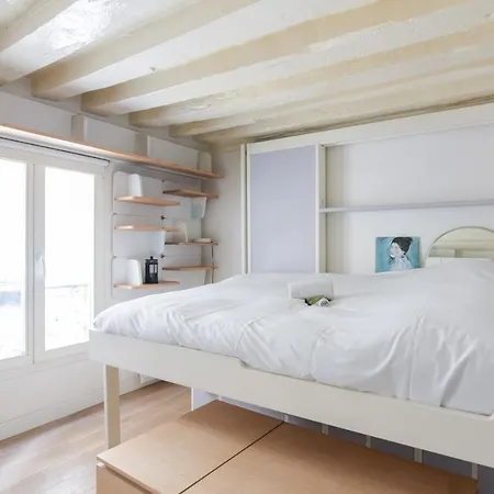 Comfortable Studio In The 7th District Of - Welkeys *