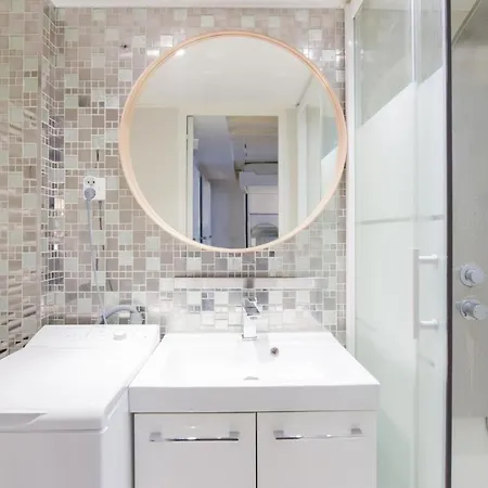 Comfortable Studio In The 7th District Of - Welkeys Appartement
